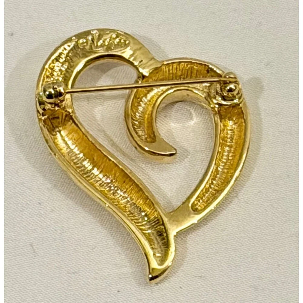 Vintage Napier Gold Tone Open Heart Brooch
